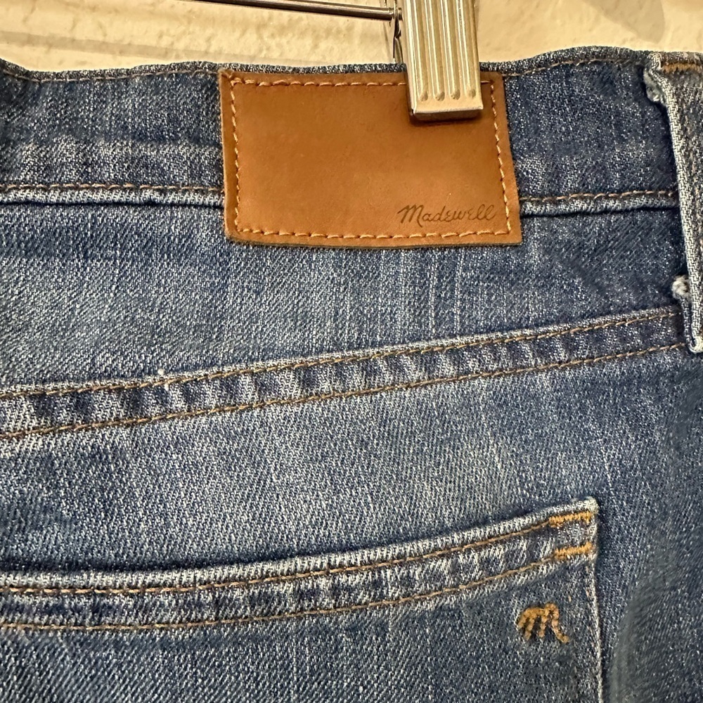 Madewell The Slim Boyjean in Blue Denim- Size 29 - Picture 3 of 5